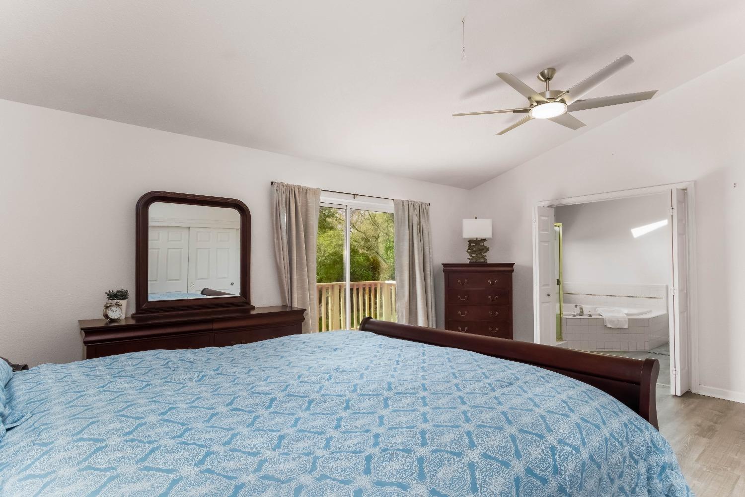 6484 Crystal Boulevard