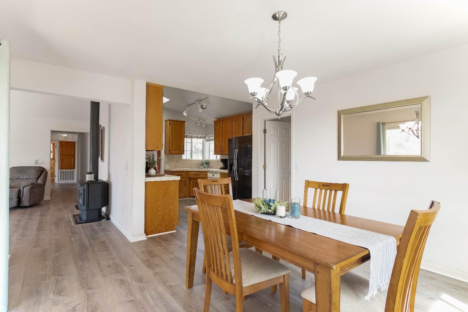 6484 Crystal Boulevard