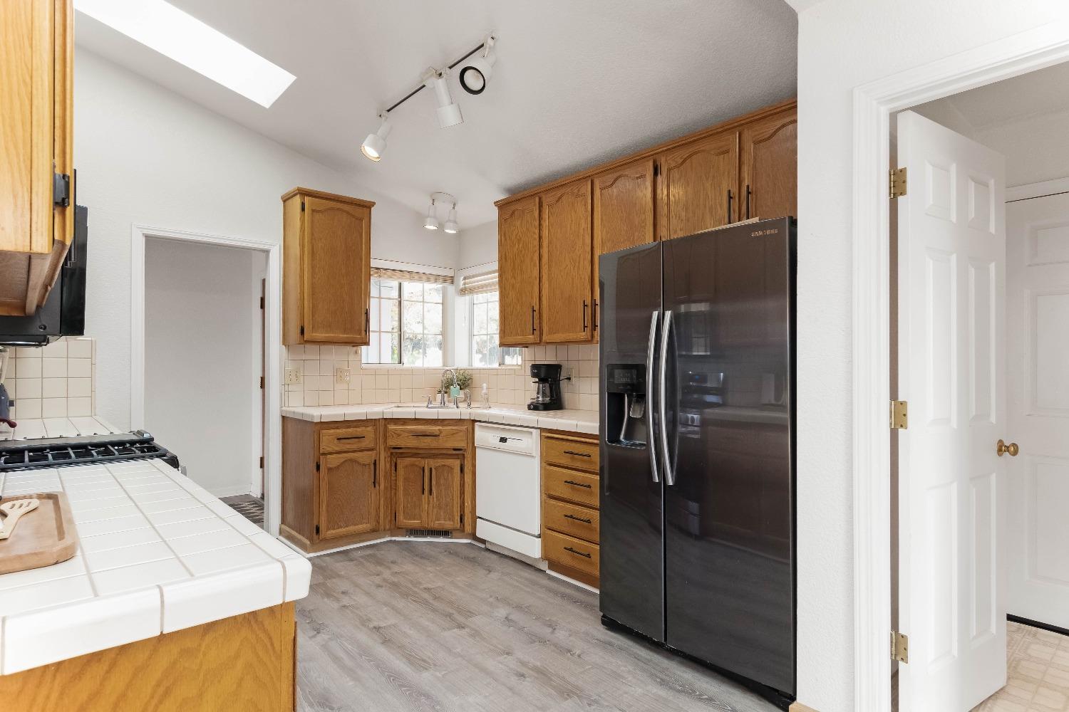 6484 Crystal Boulevard