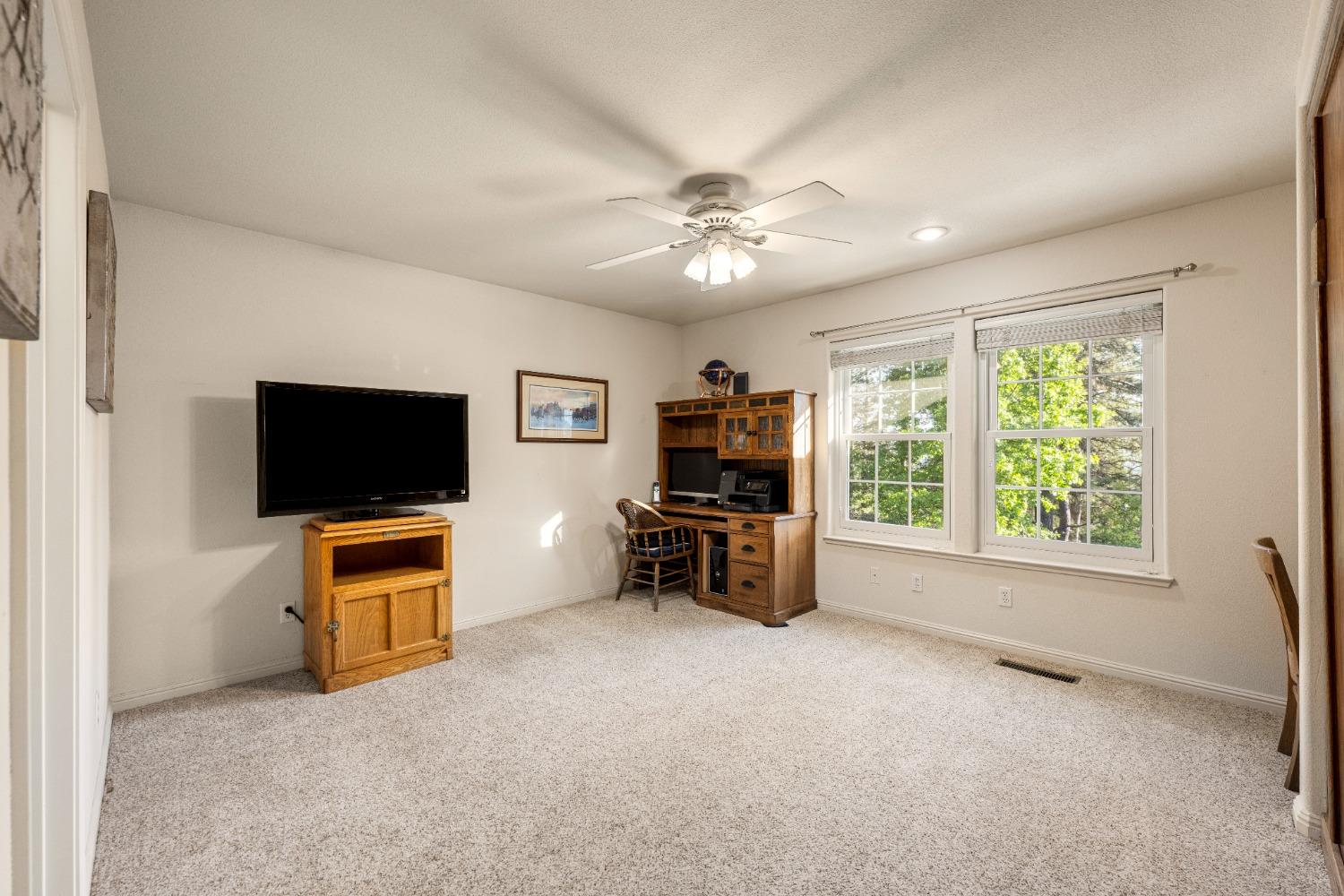 3278 Vista Del Mundo