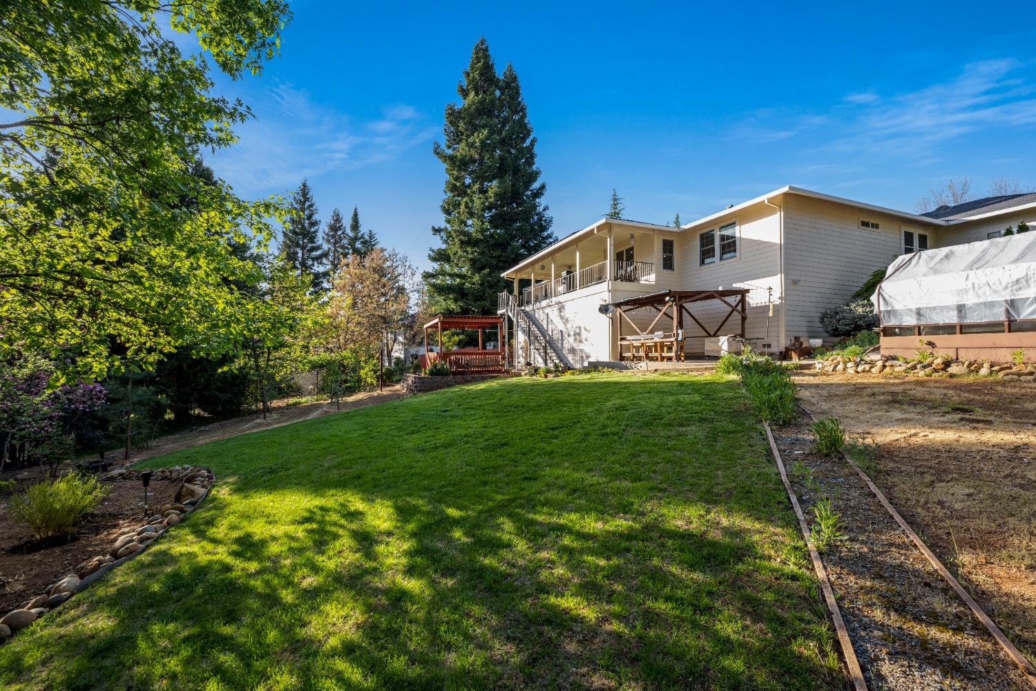 3278 Vista Del Mundo