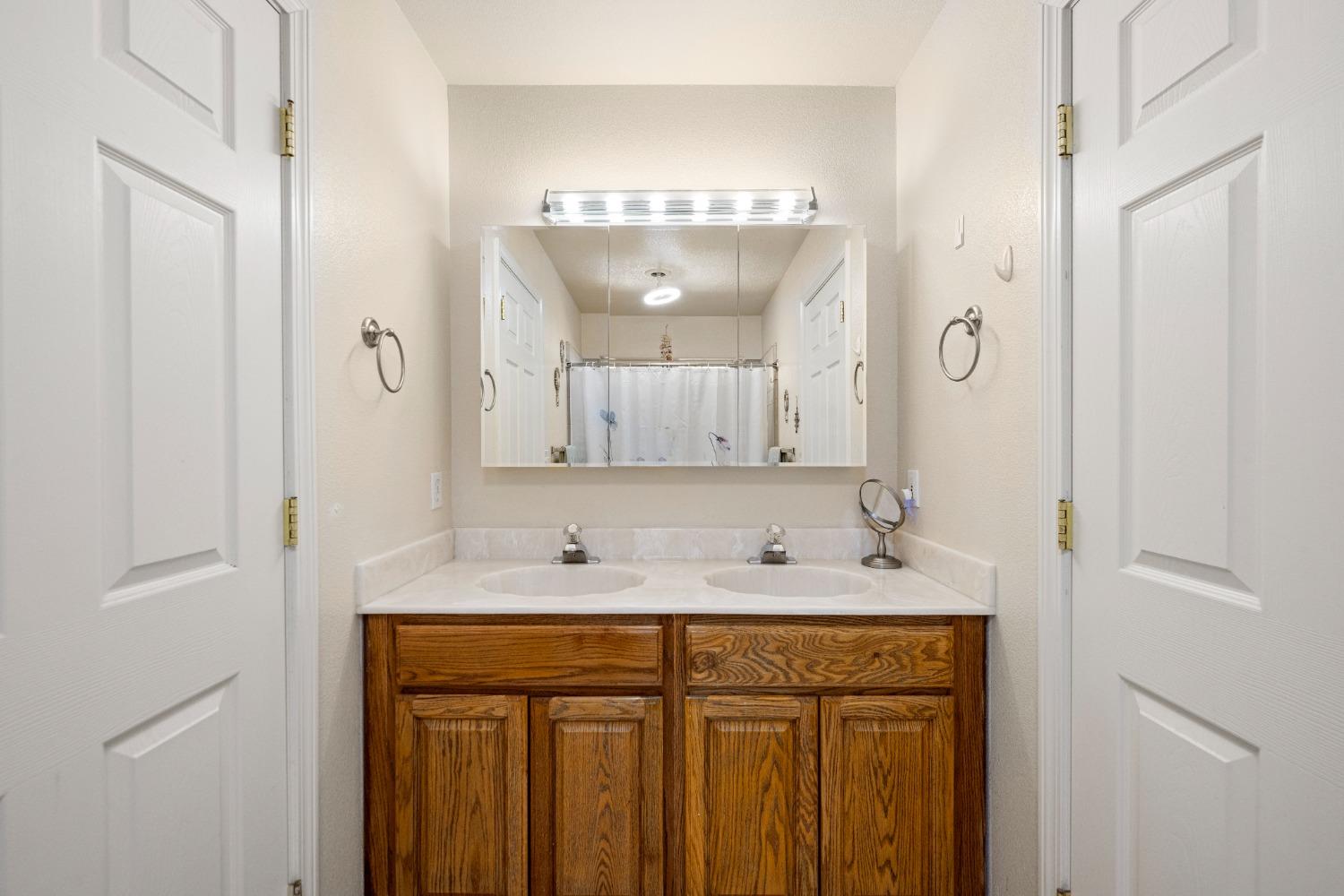 3278 Vista Del Mundo