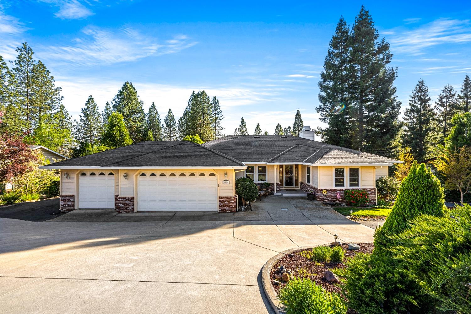 3278 Vista Del Mundo