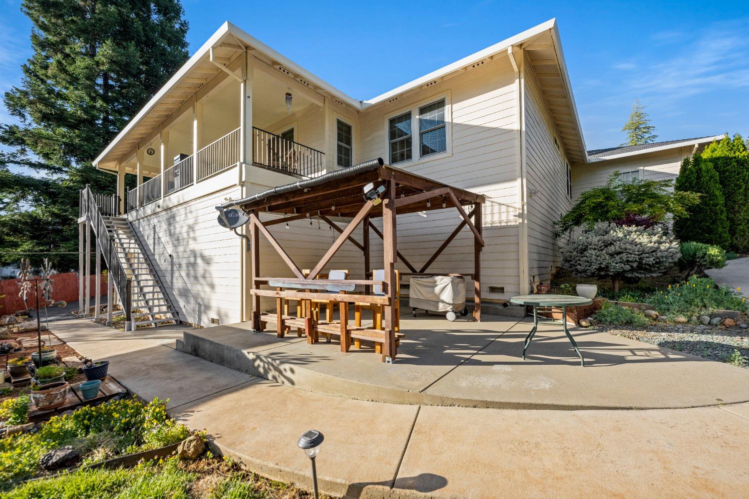 3278 Vista Del Mundo