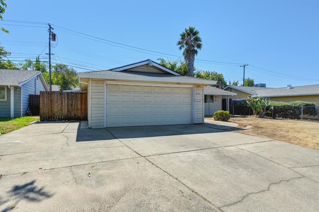 4736 Willowbrook Drive