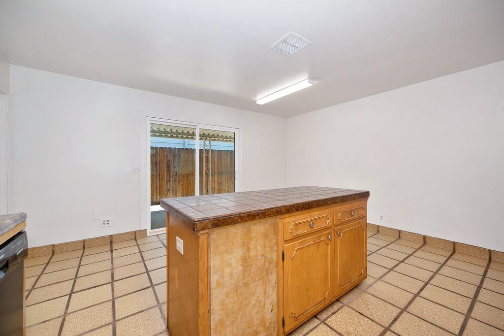 4736 Willowbrook Drive