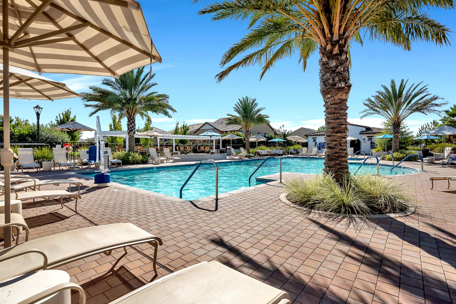 3028 Las Palmas Drive