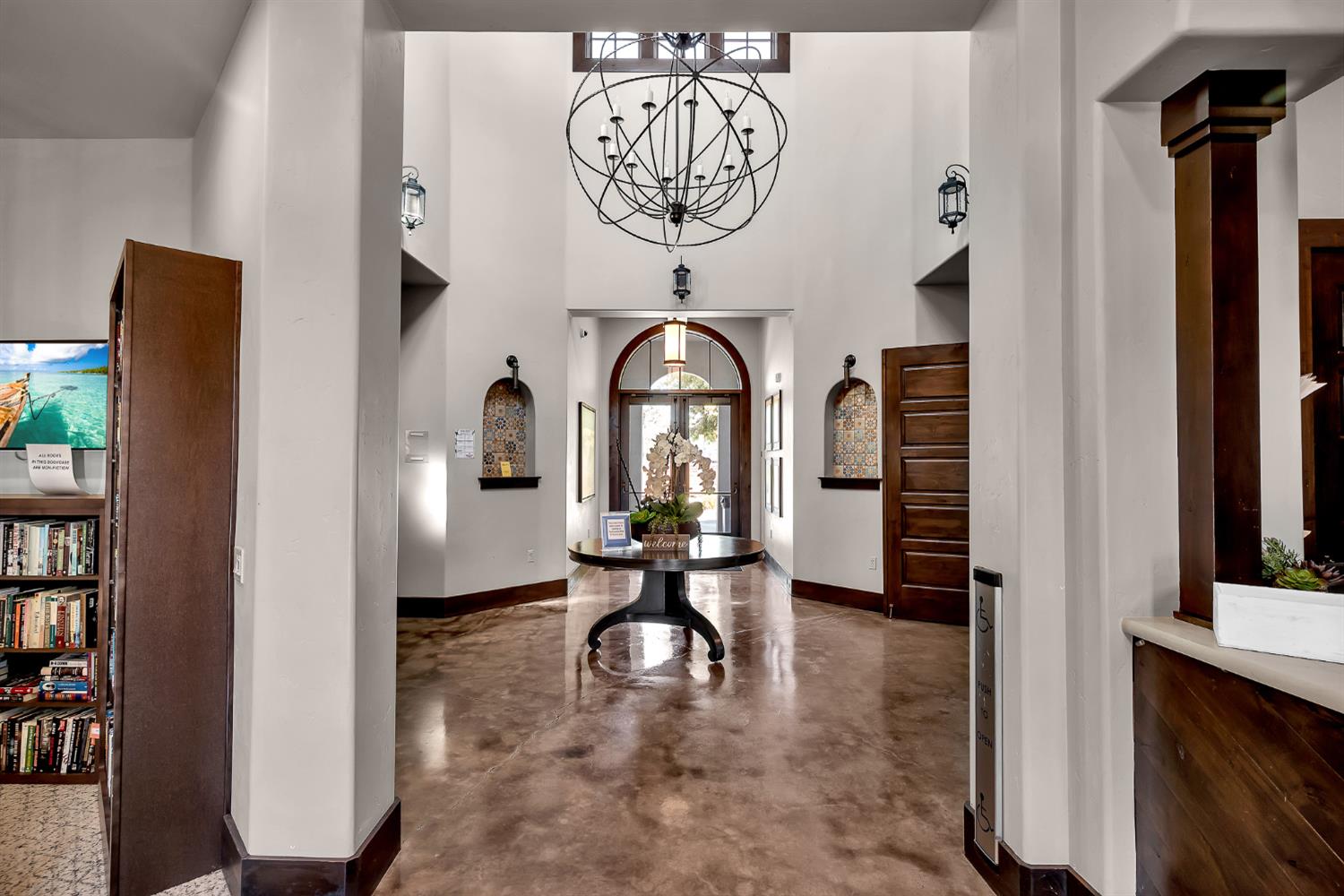 3028 Las Palmas Drive