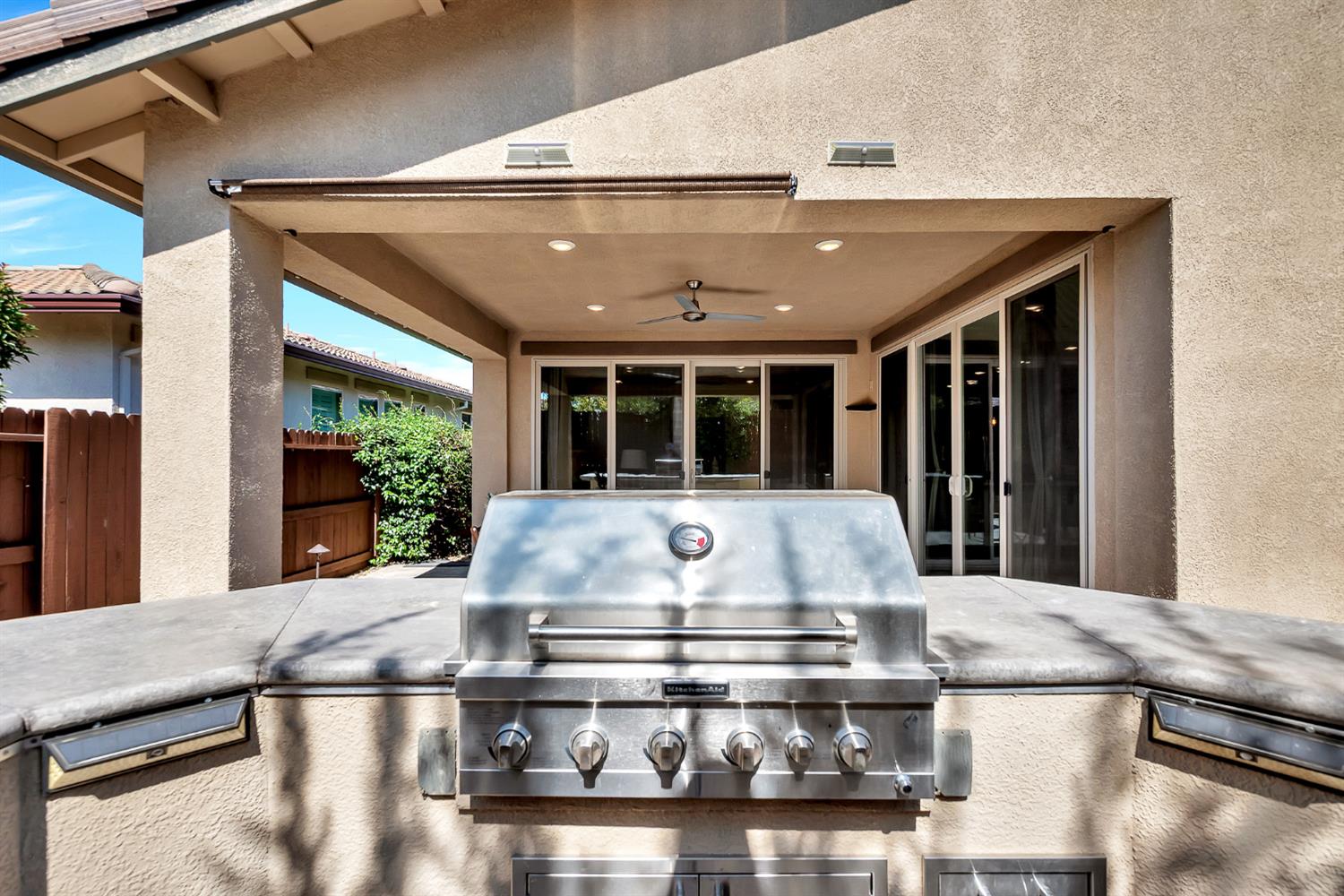 3028 Las Palmas Drive