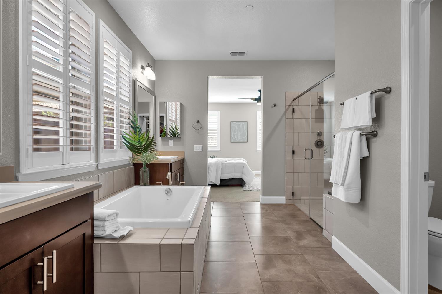 3028 Las Palmas Drive