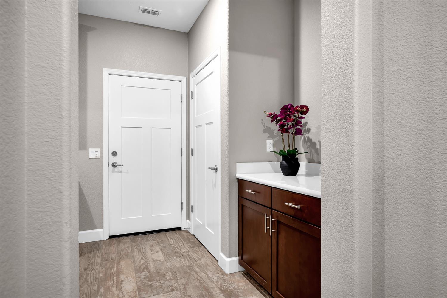 3028 Las Palmas Drive