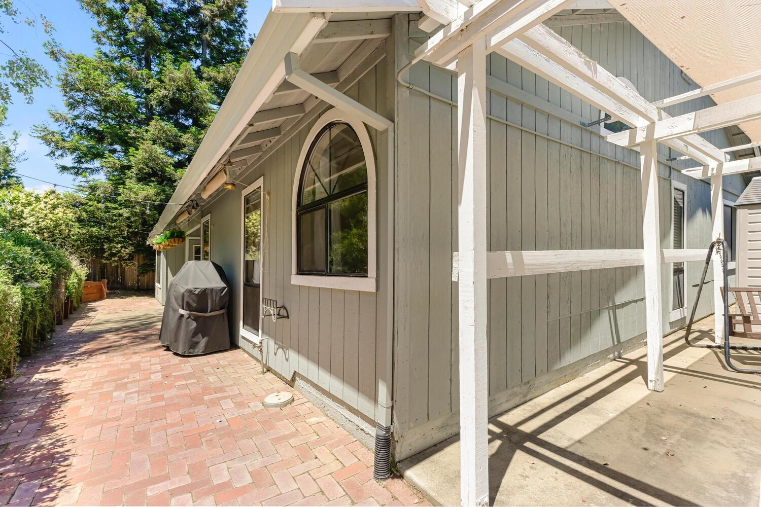 4659 Abrijo Road