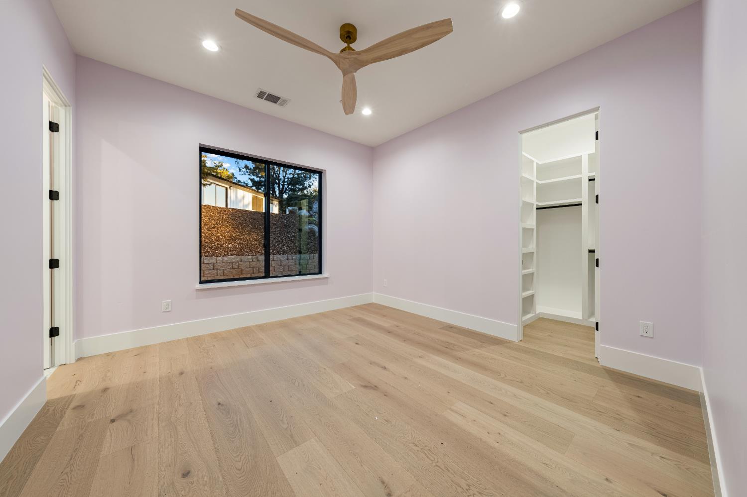 6980 High cliff Road