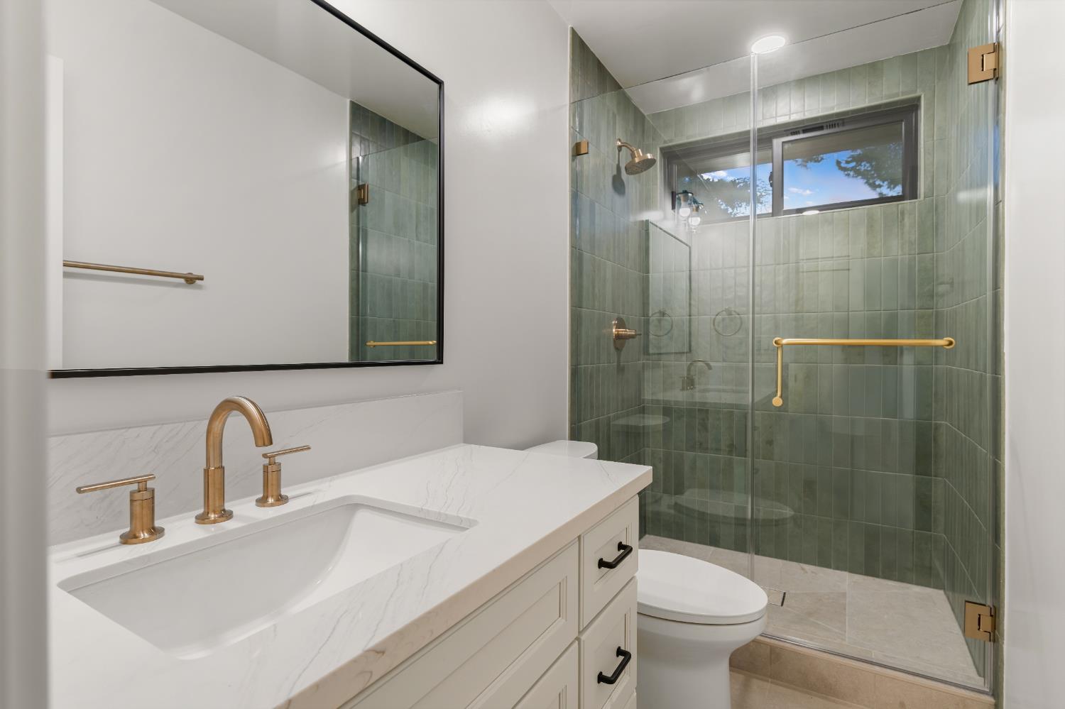 6980 High cliff Road