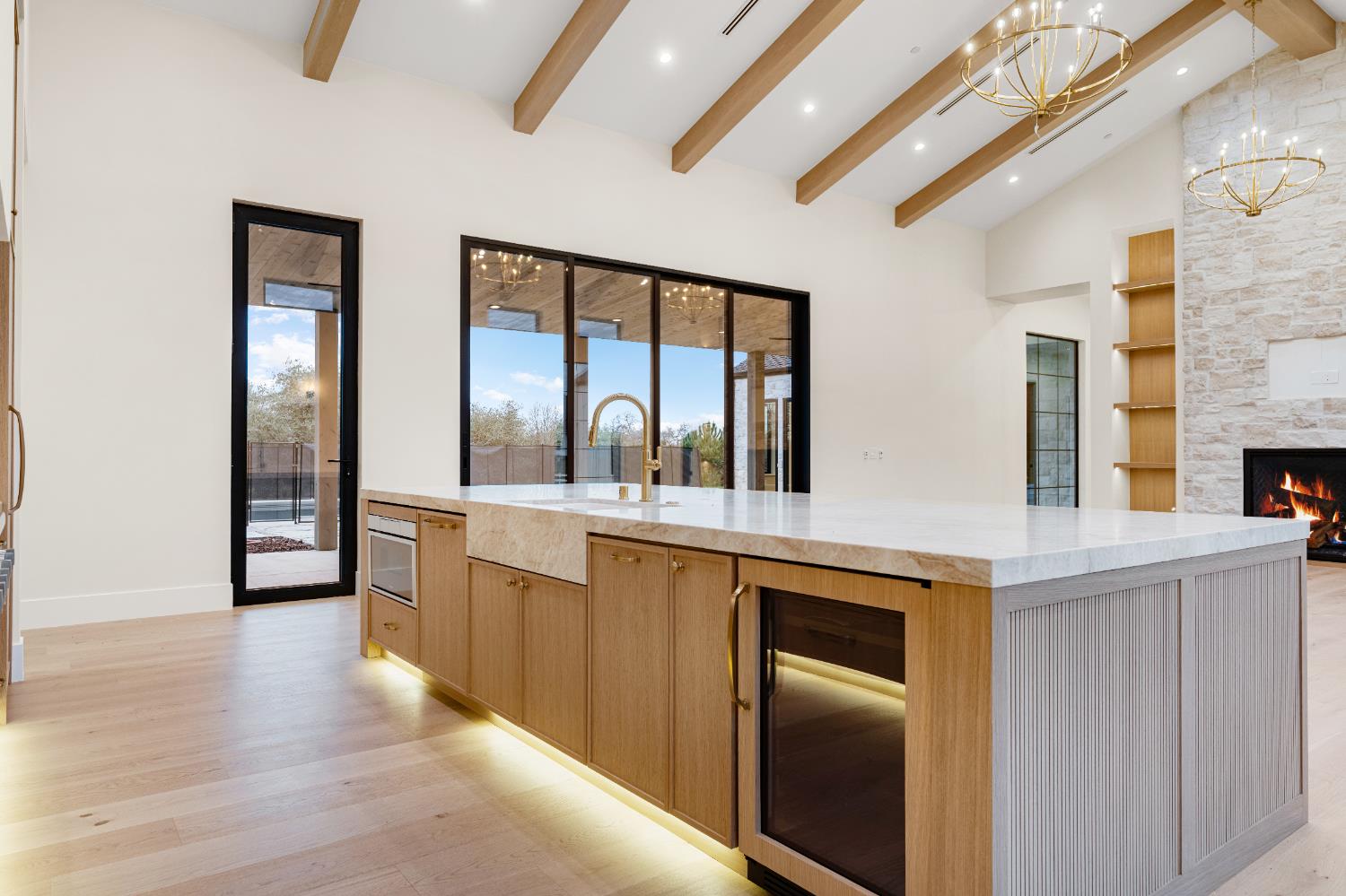 6980 High cliff Road