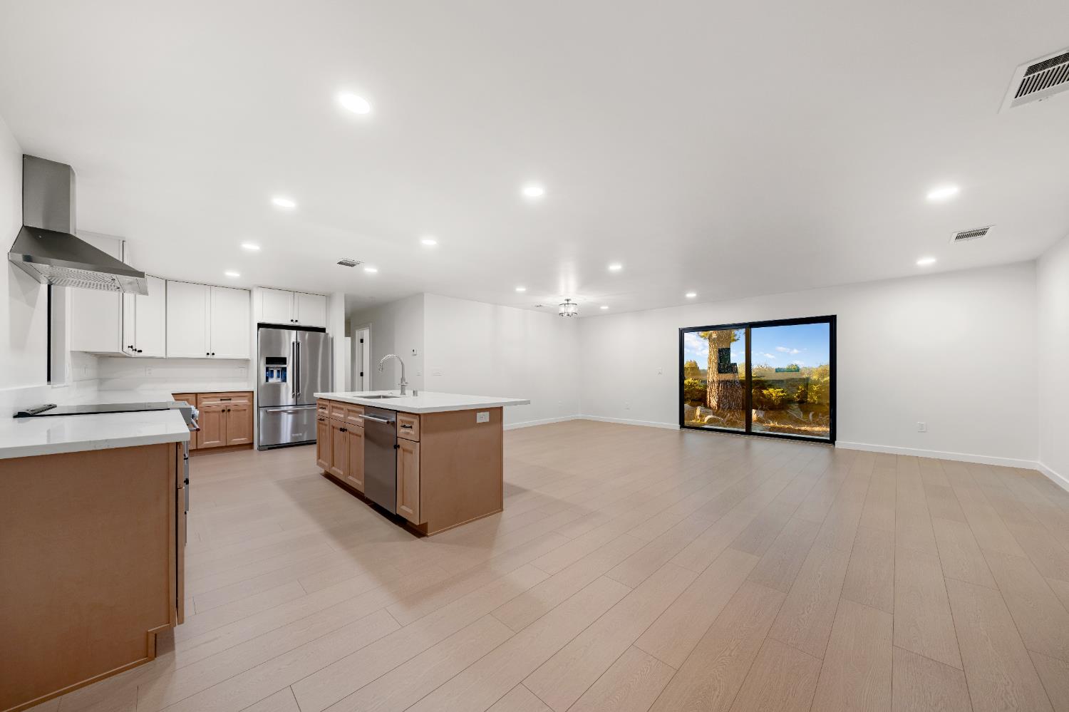 6980 High cliff Road