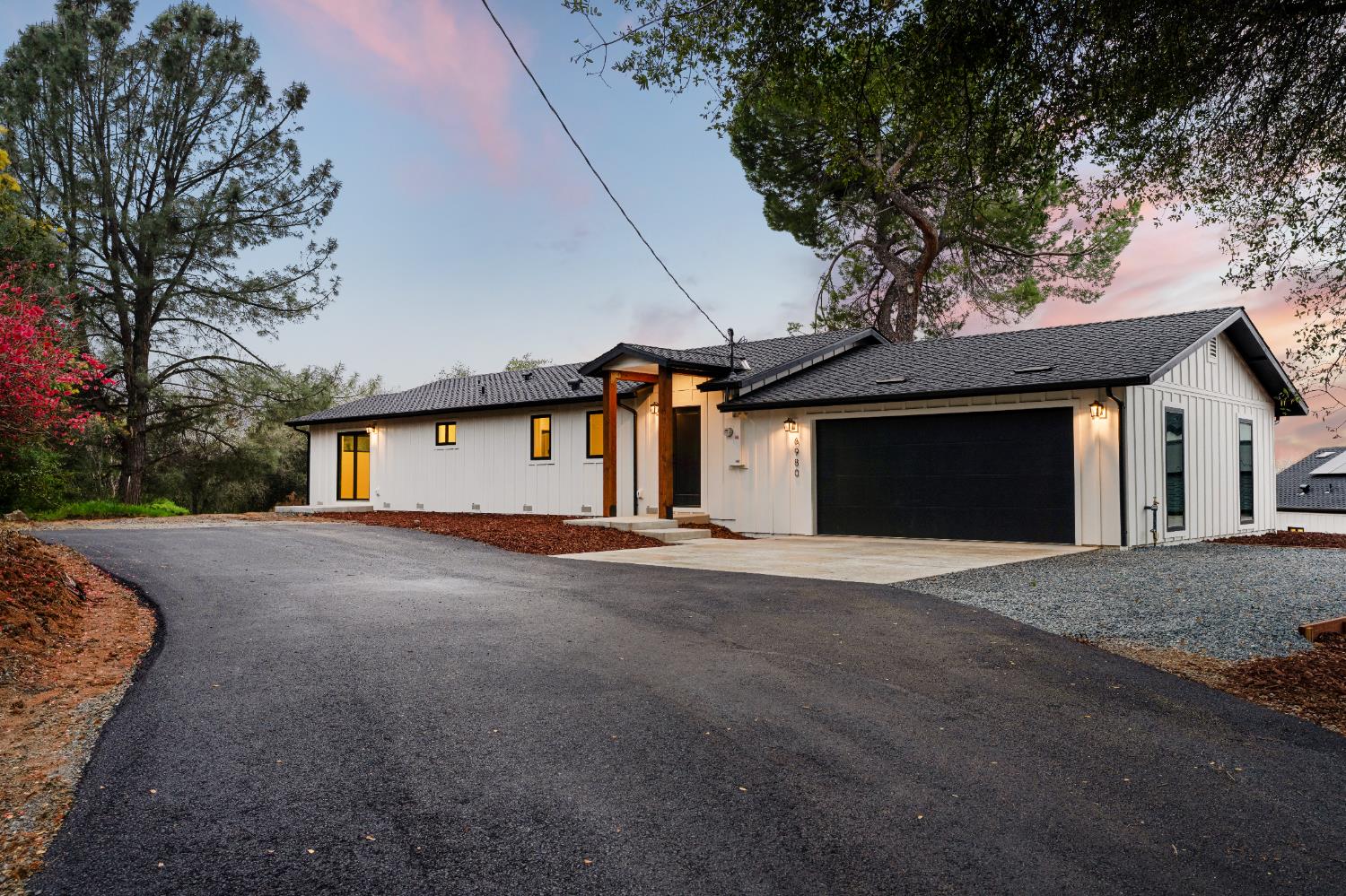 6980 High cliff Road