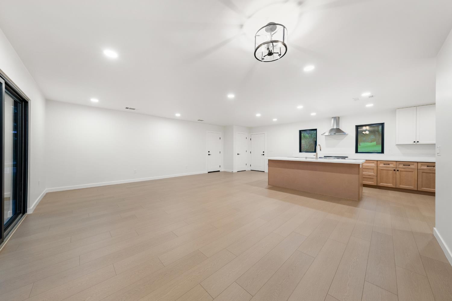 6980 High cliff Road