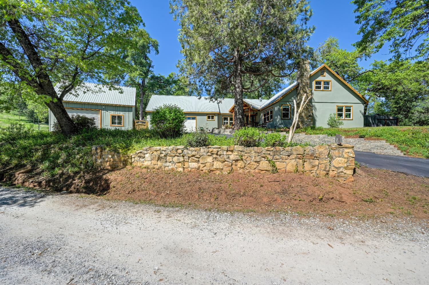 3240 Lone Star Mine Road