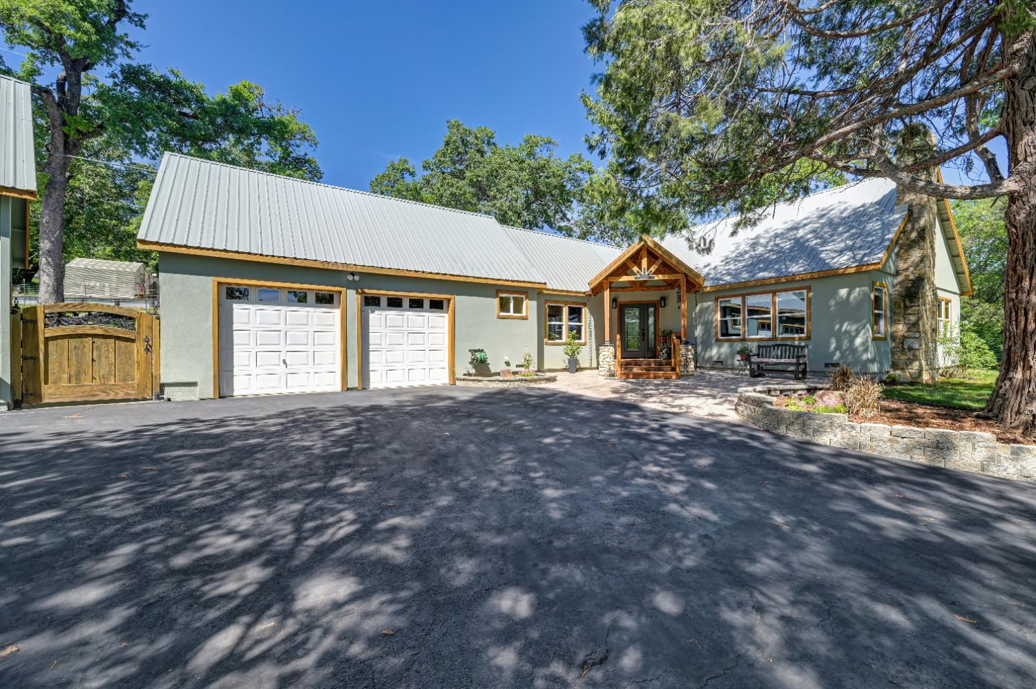 3240 Lone Star Mine Road
