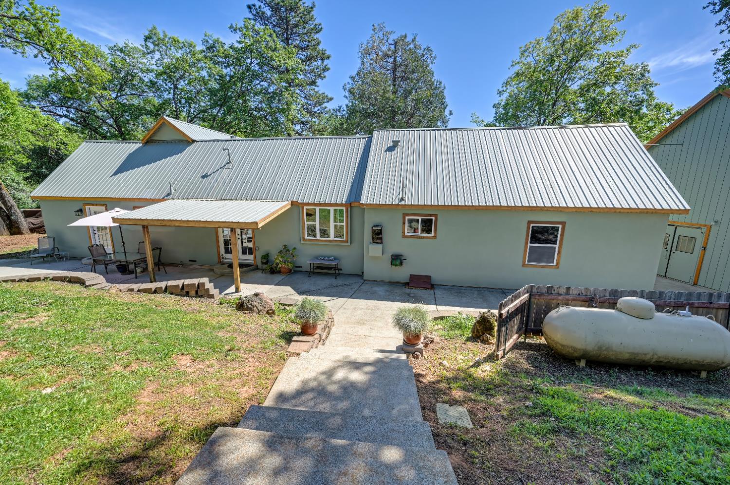 3240 Lone Star Mine Road