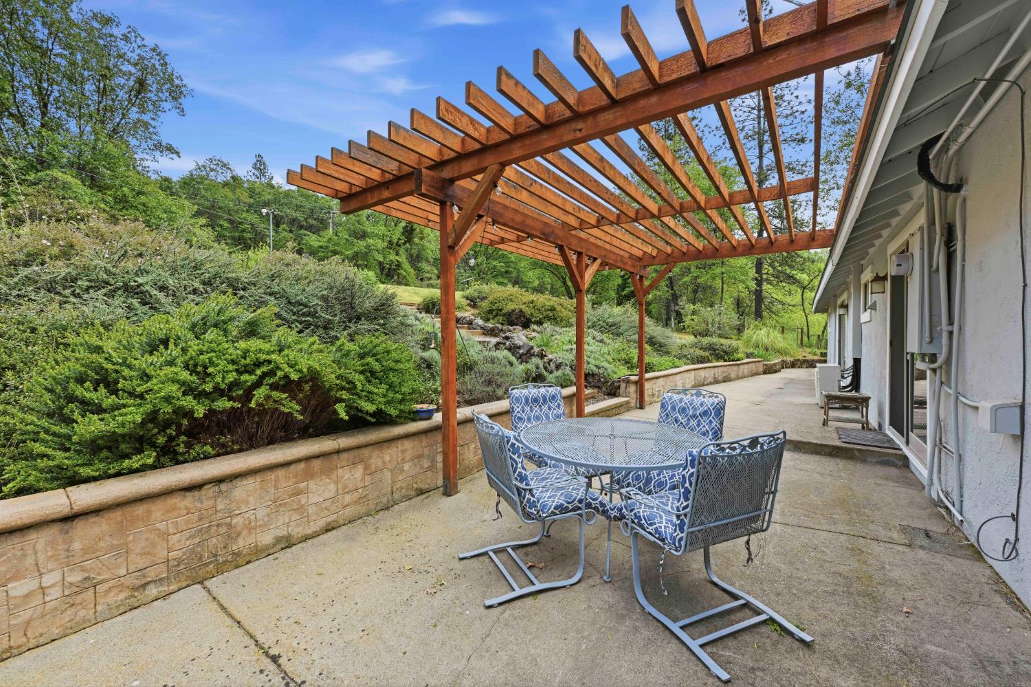 6169 Sweeney Road