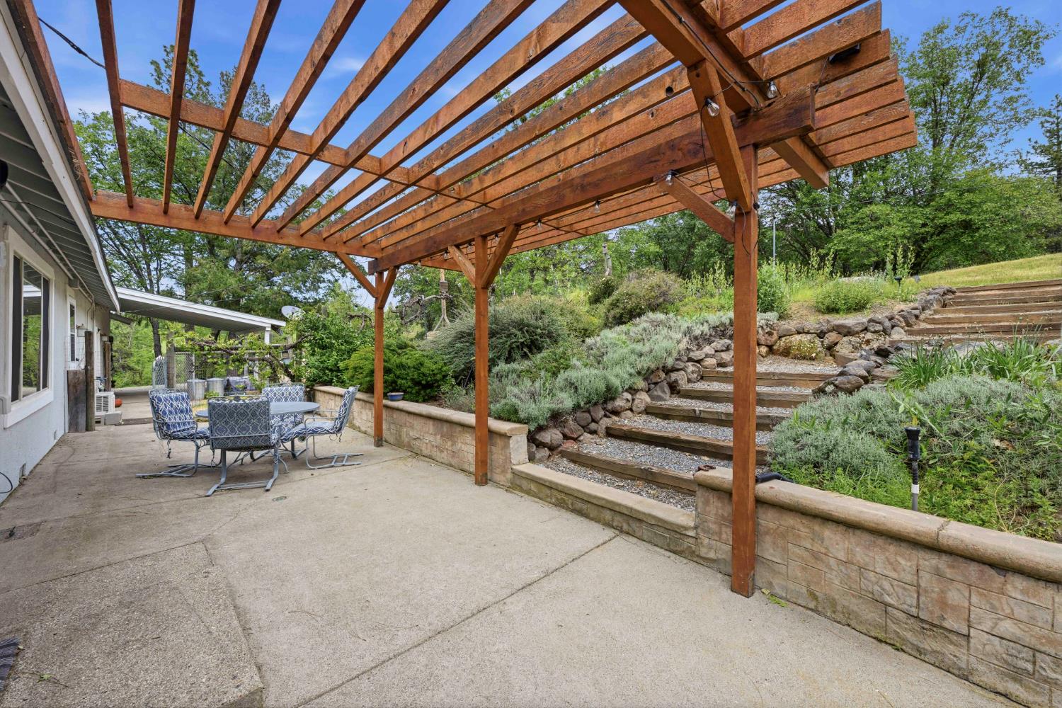 6169 Sweeney Road