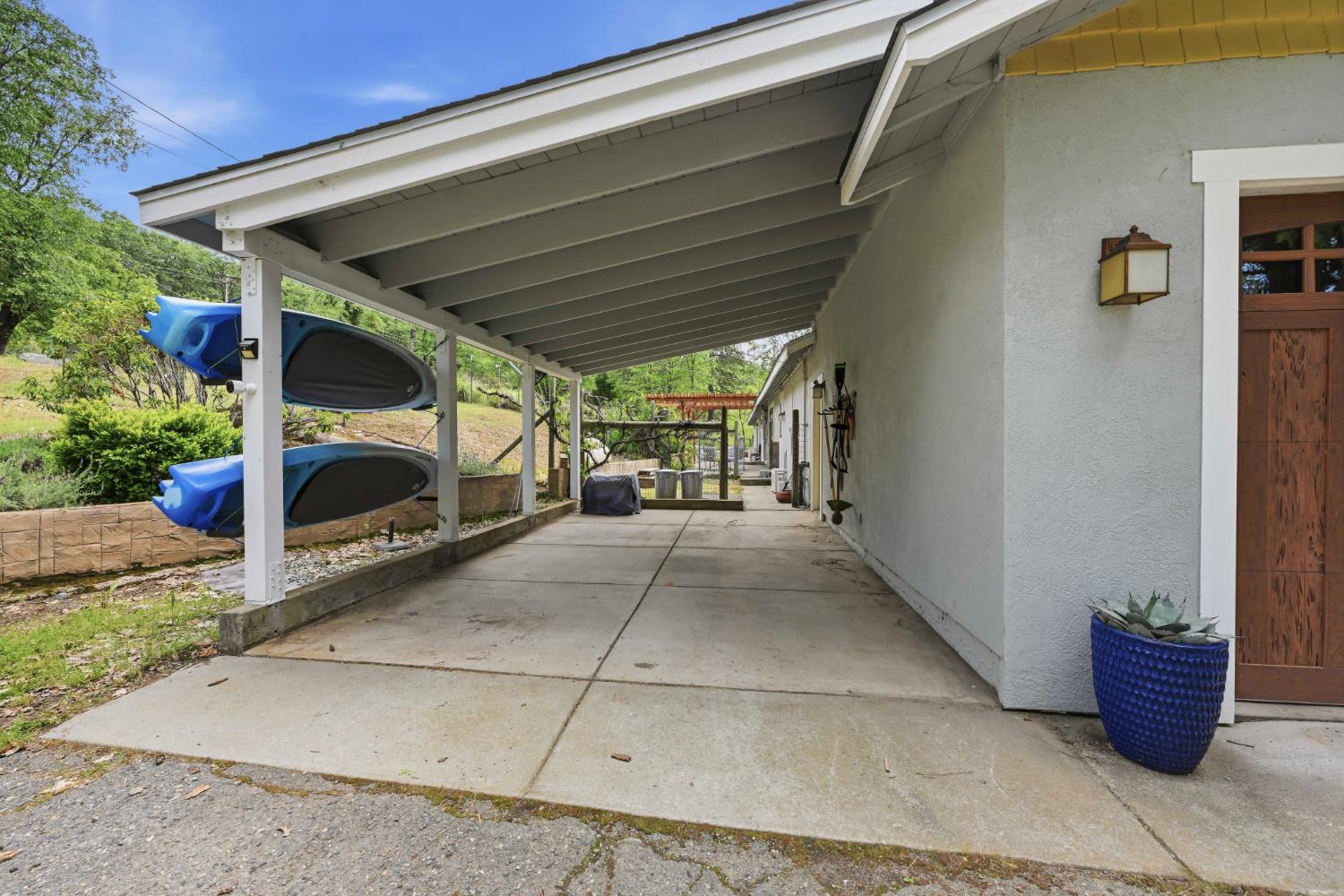 6169 Sweeney Road