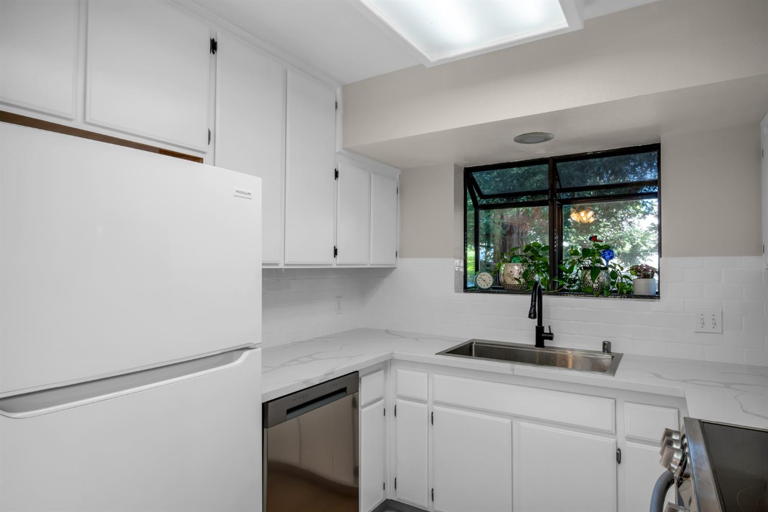 3661 Gold Creek Lane