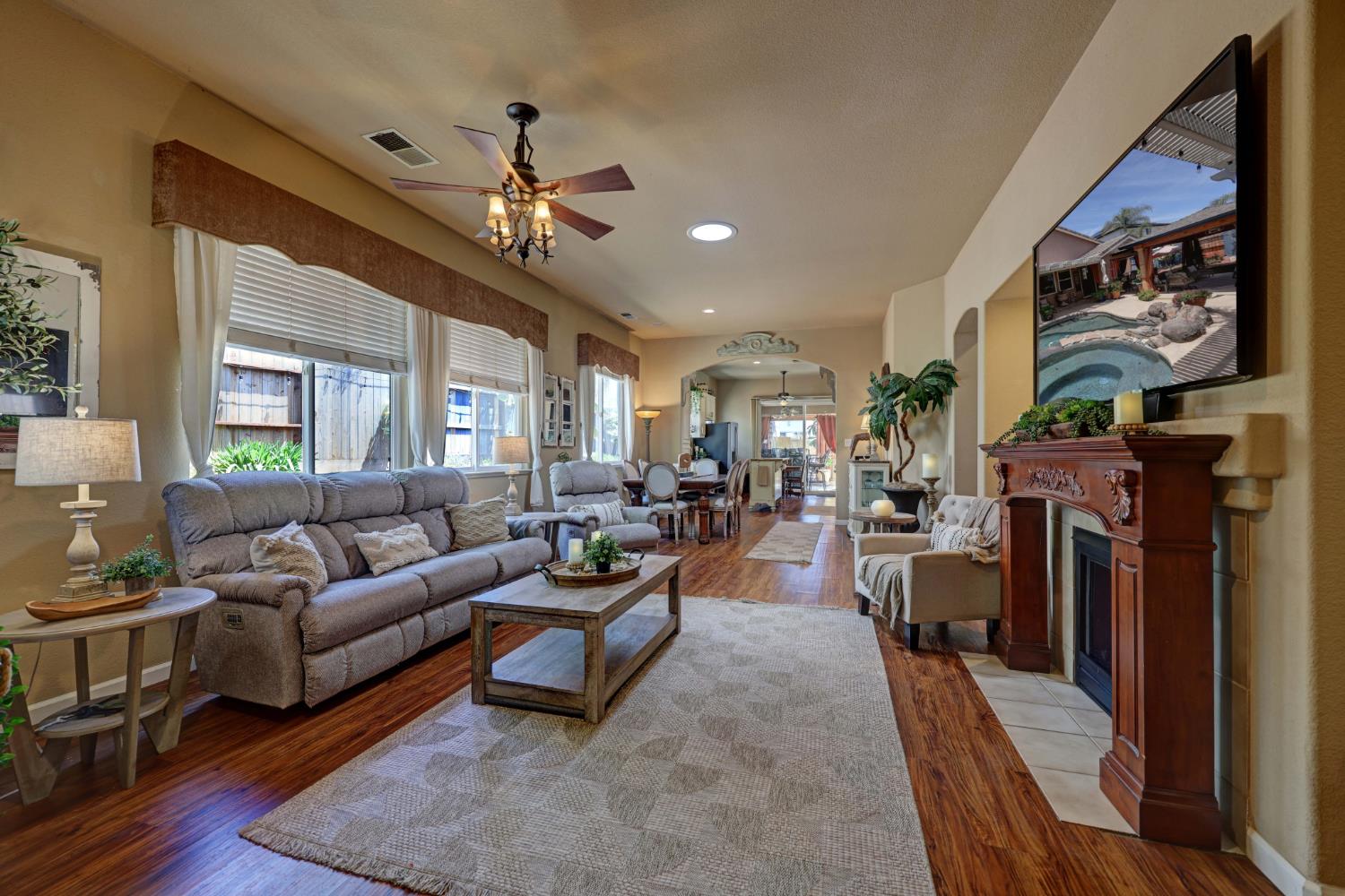 3319 Corinthian Lane