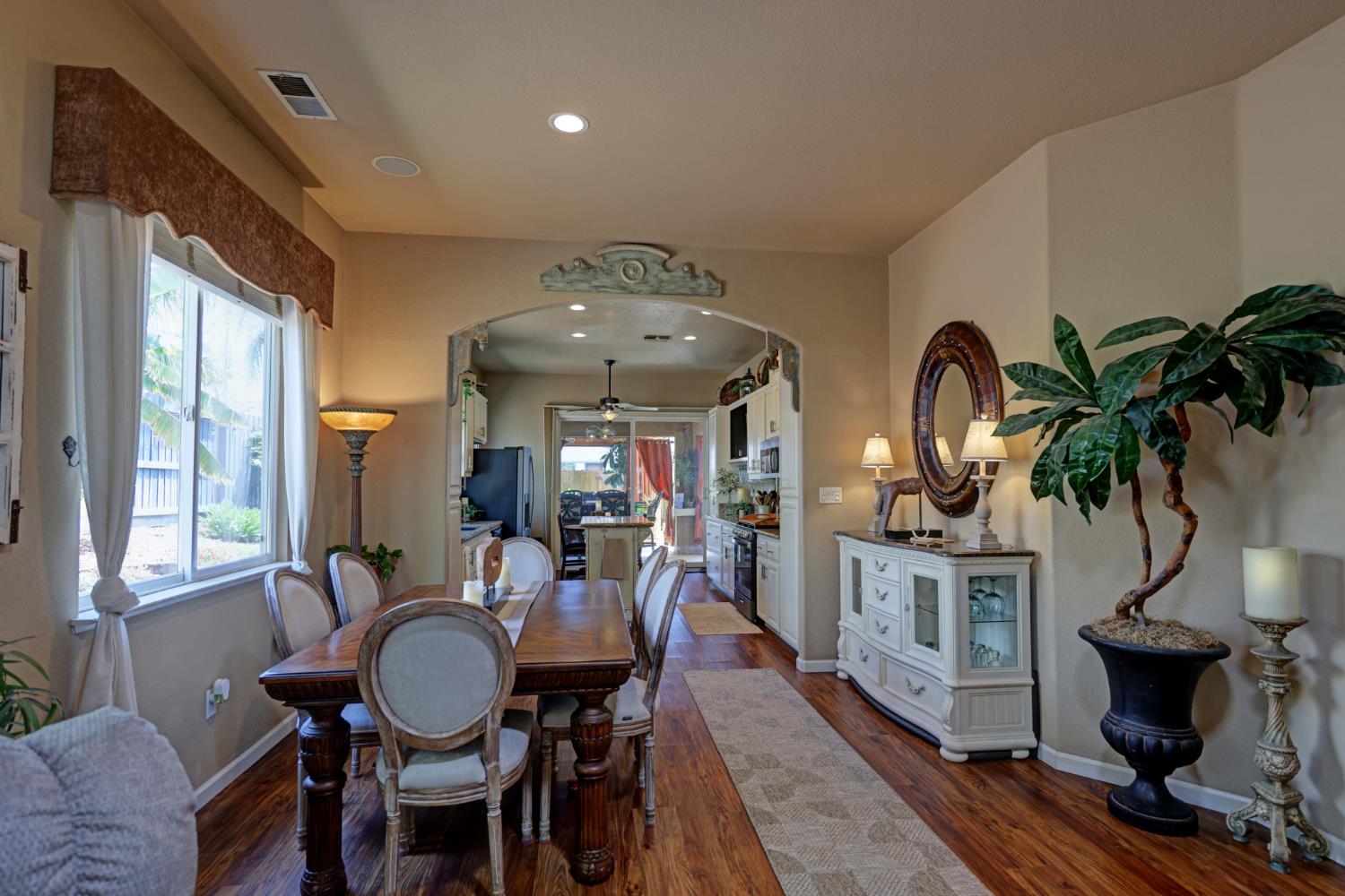 3319 Corinthian Lane