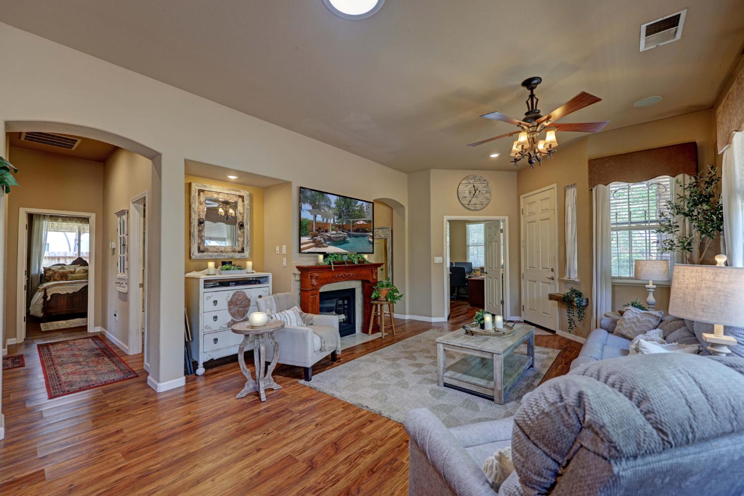 3319 Corinthian Lane