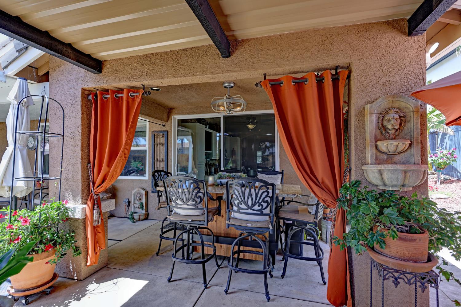 3319 Corinthian Lane