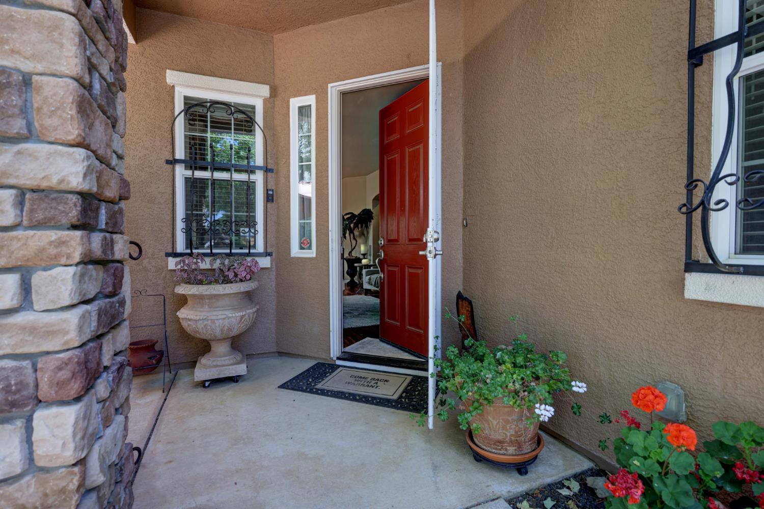 3319 Corinthian Lane