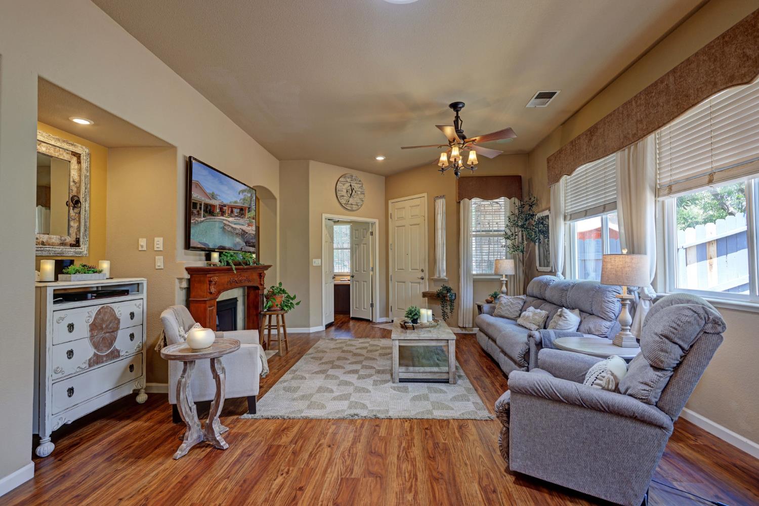 3319 Corinthian Lane