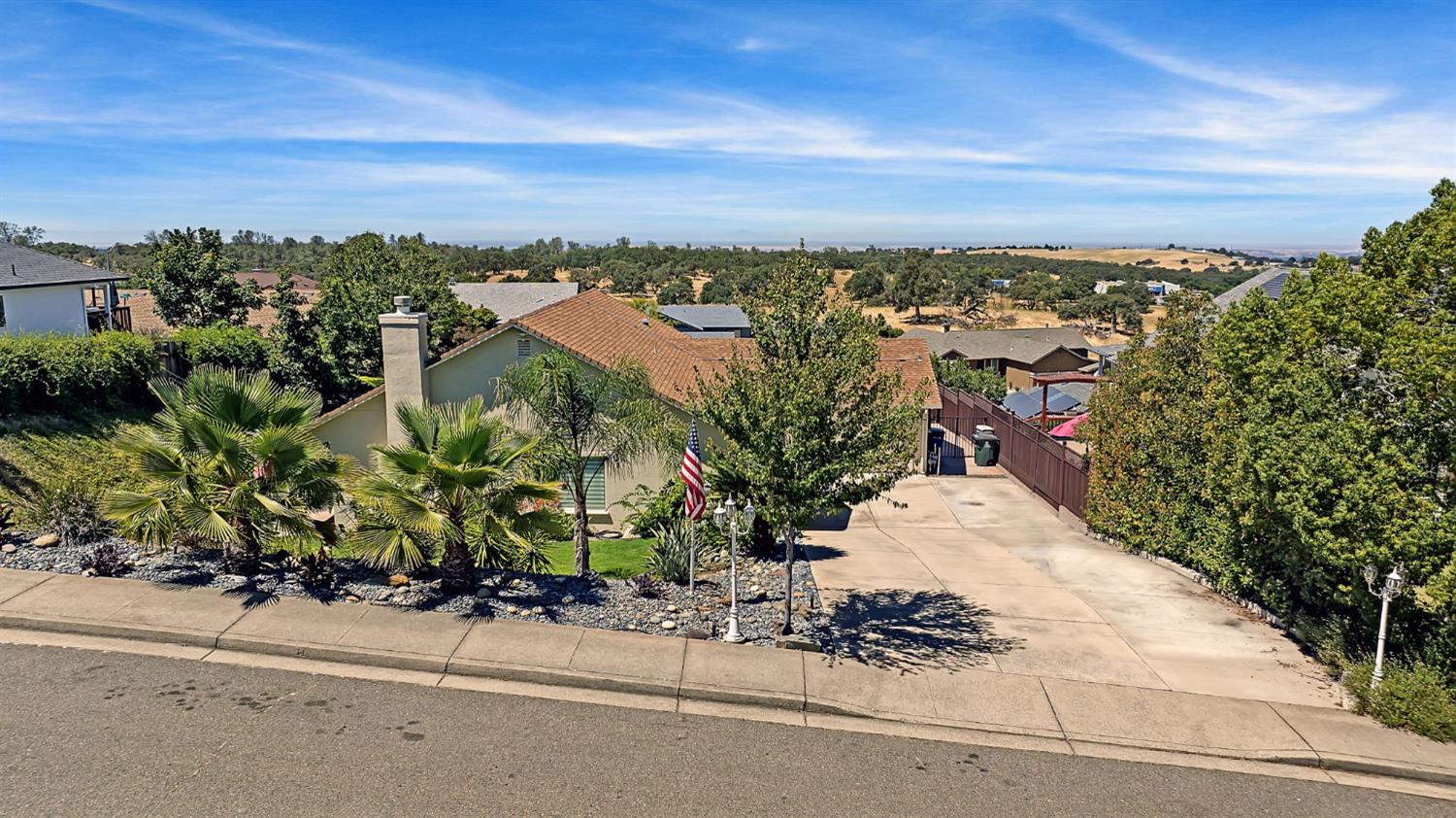 155 Hillside Place