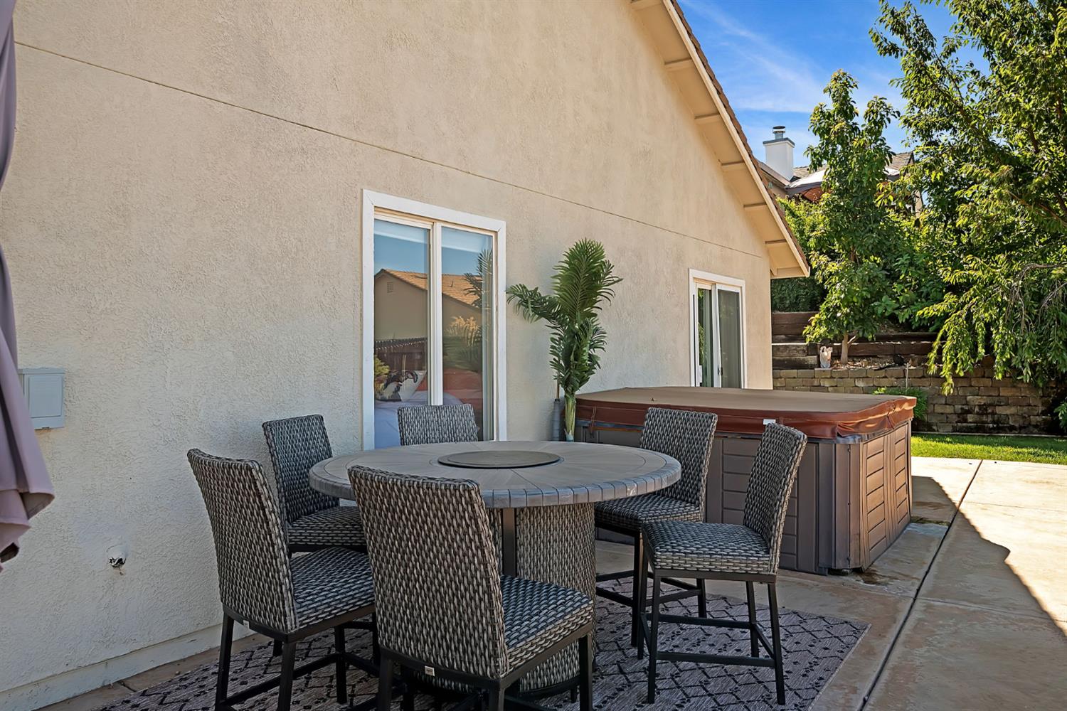 155 Hillside Place