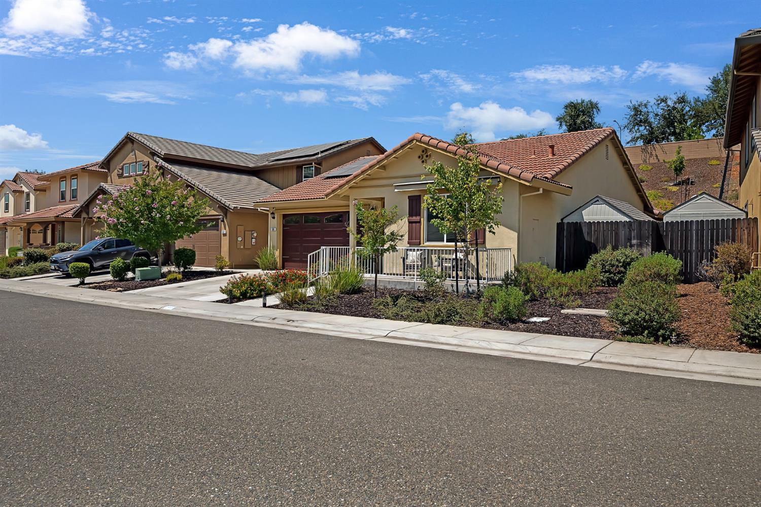 586 Willow Ridge Court