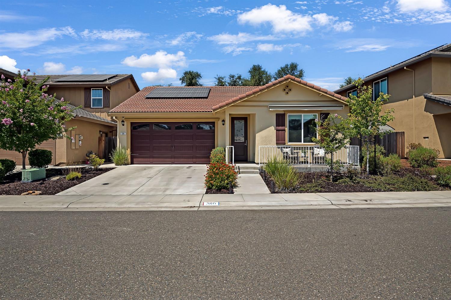 586 Willow Ridge Court