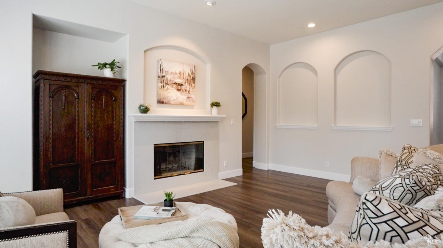 625 Sparrowhawk Drive