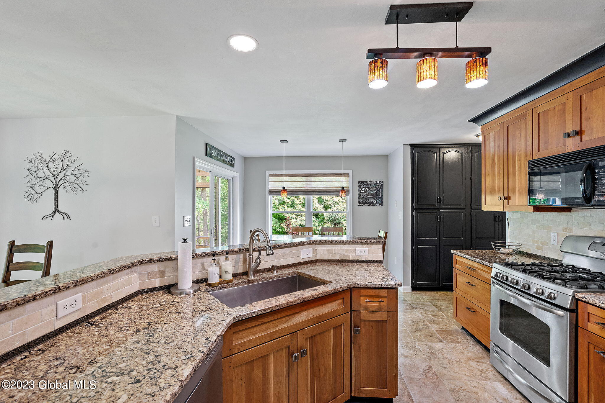 3 Candiwood Court