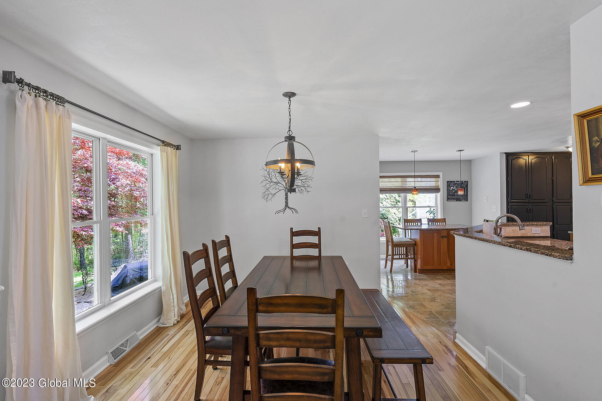 3 Candiwood Court