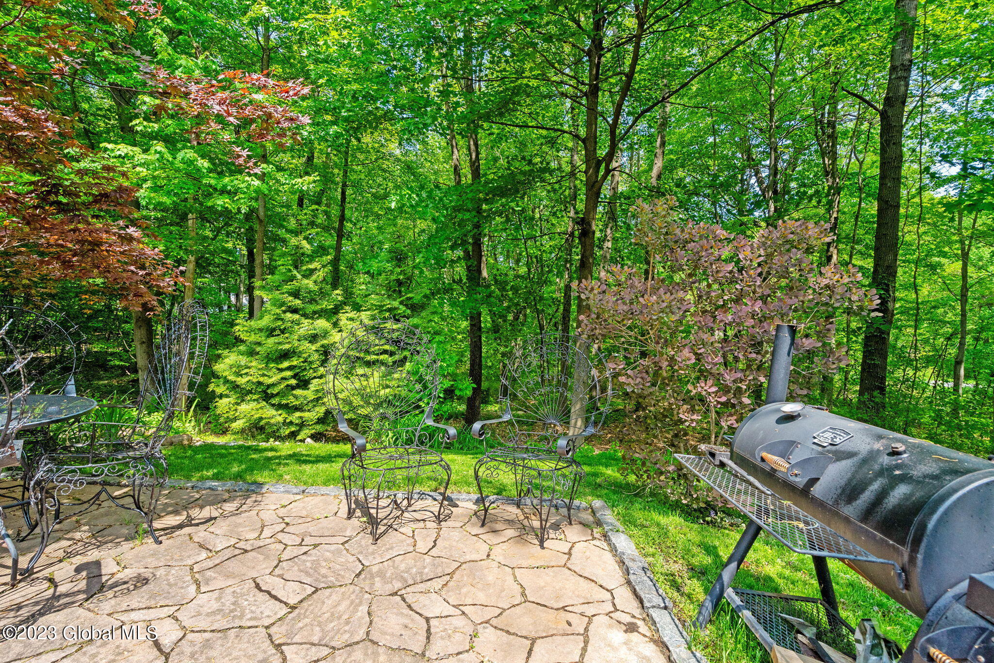3 Candiwood Court
