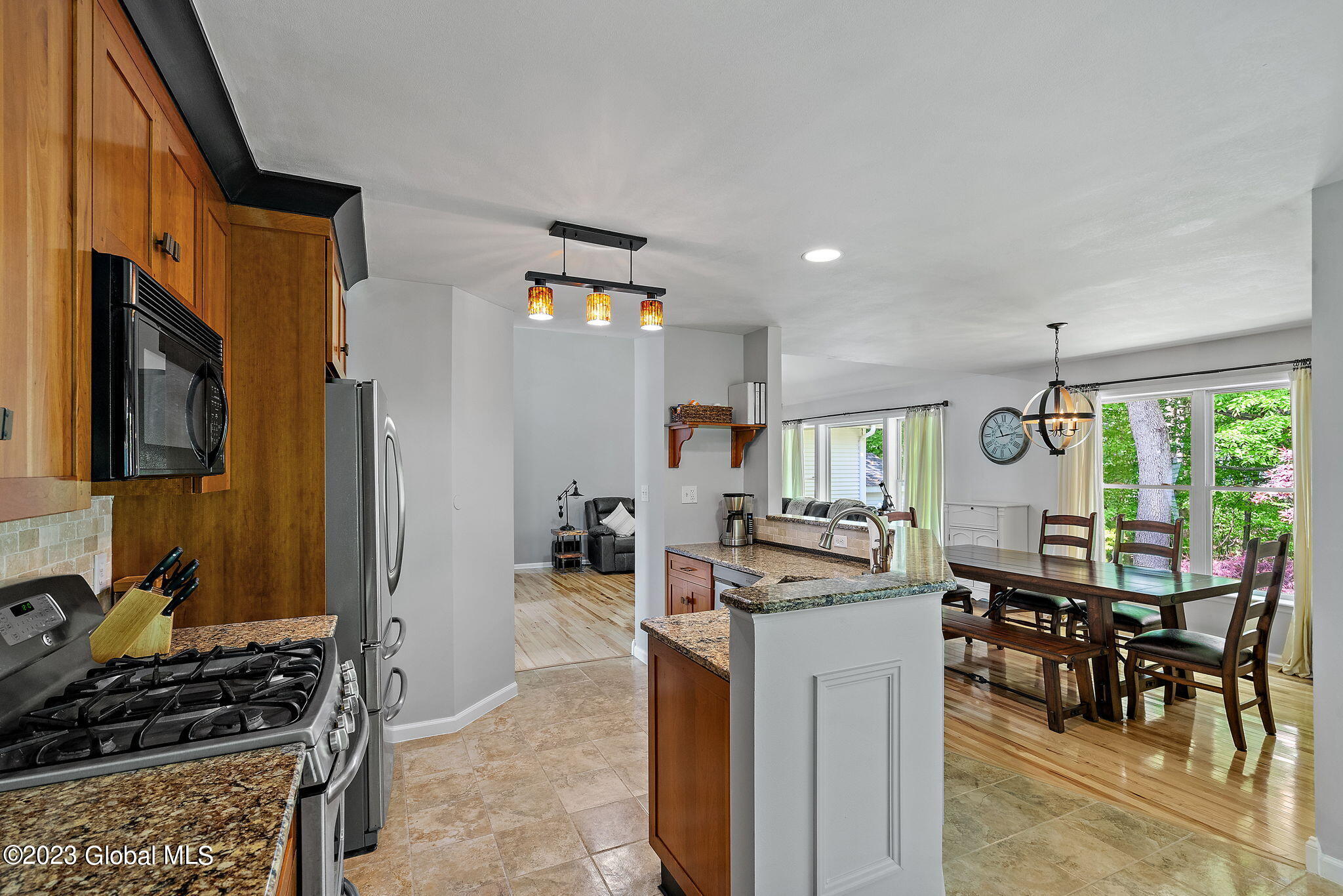 3 Candiwood Court