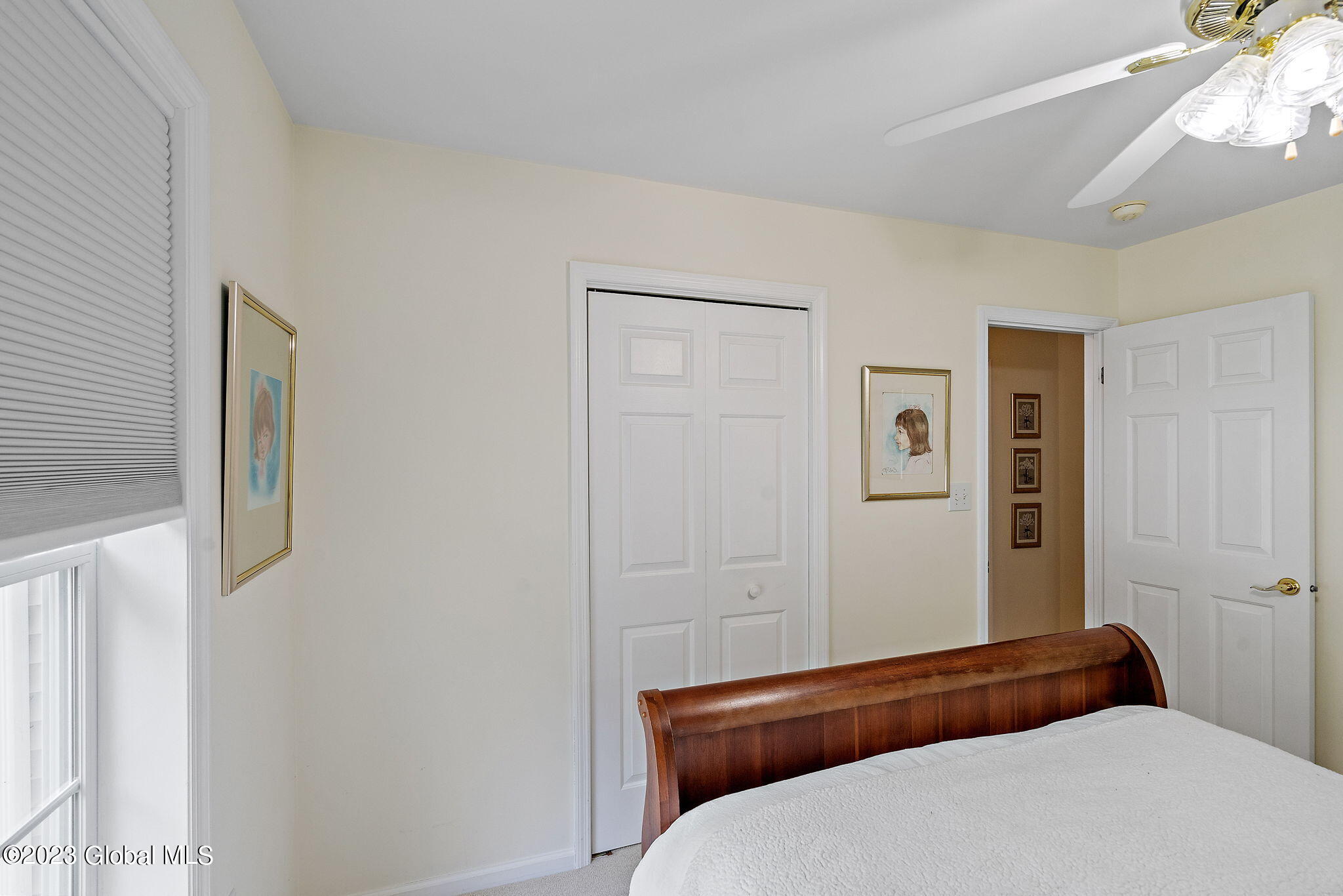 3 Candiwood Court