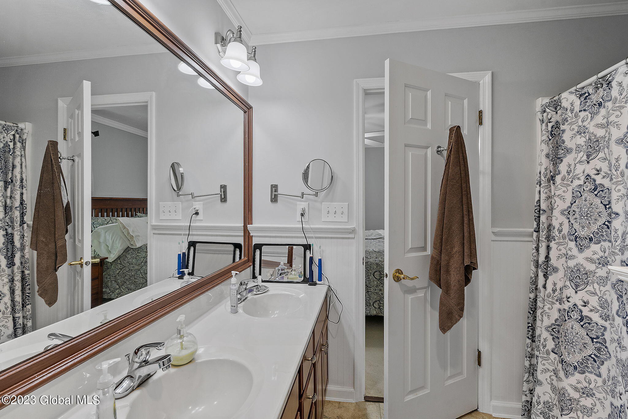 3 Candiwood Court