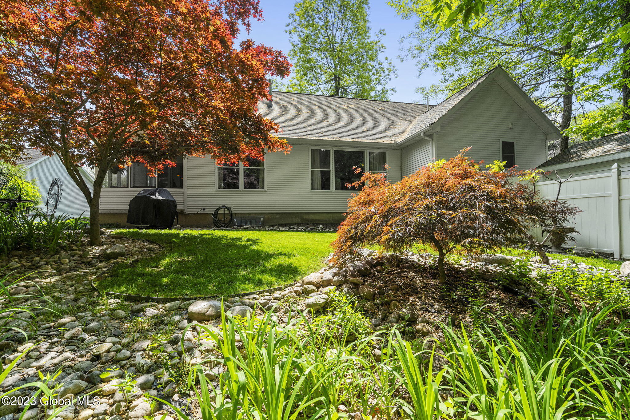 3 Candiwood Court