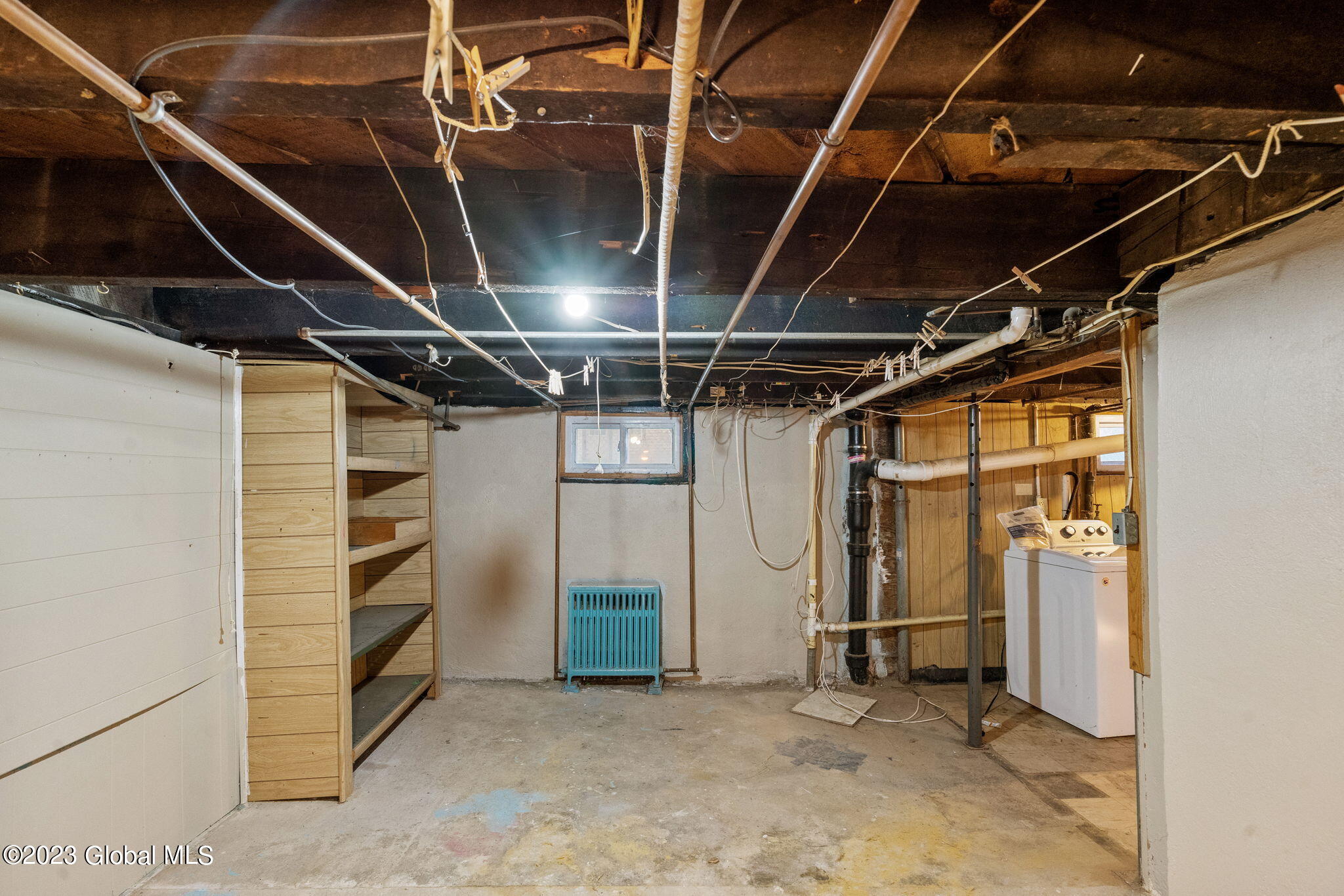 2504 Augustine Avenue