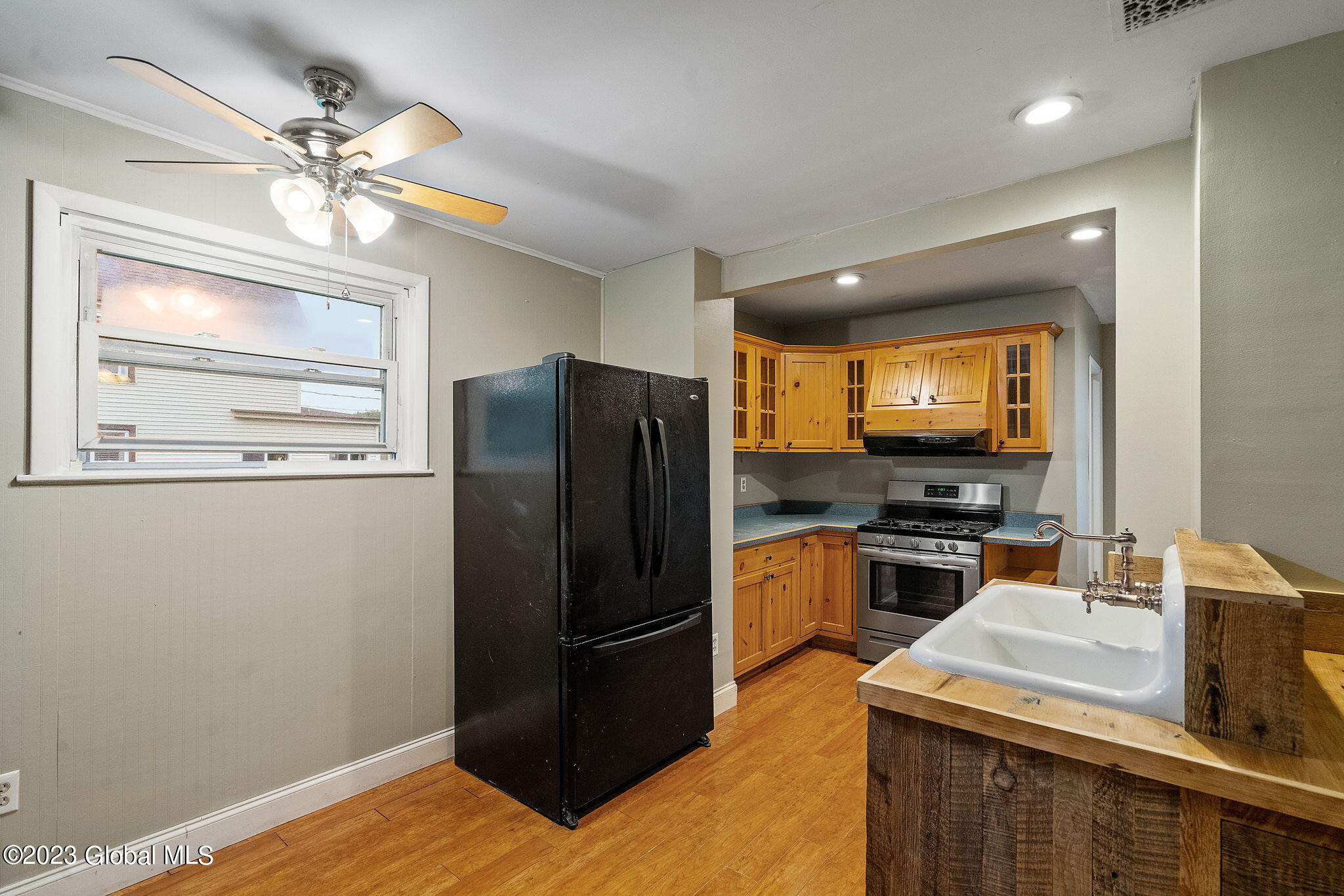 2504 Augustine Avenue