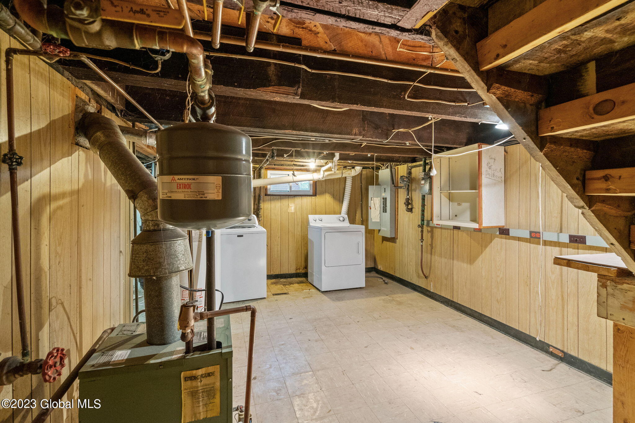 2504 Augustine Avenue